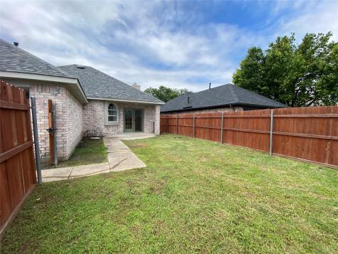 2800 Helen Lane Mesquite TX 75181