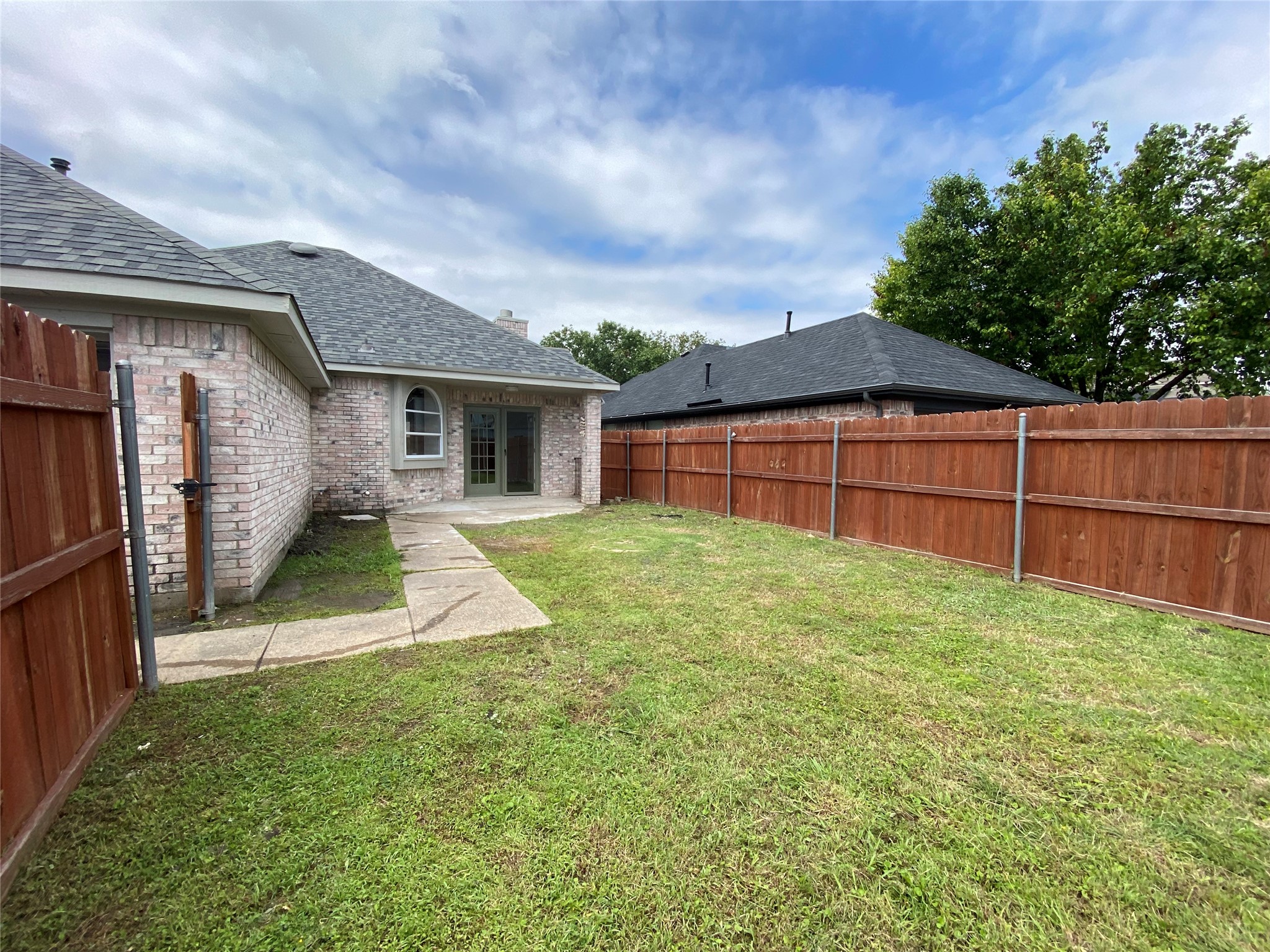 2800 Helen Lane Mesquite TX 75181