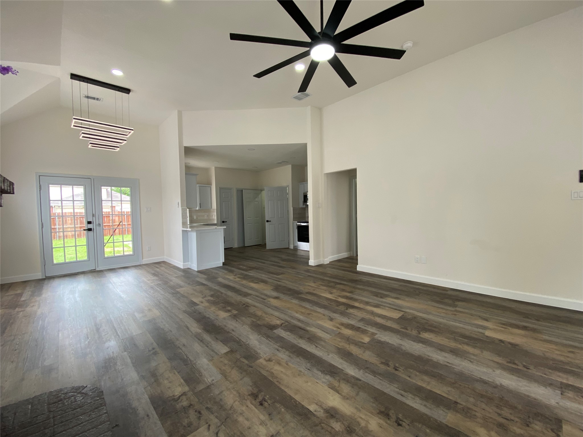 2800 Helen Lane Mesquite TX 75181