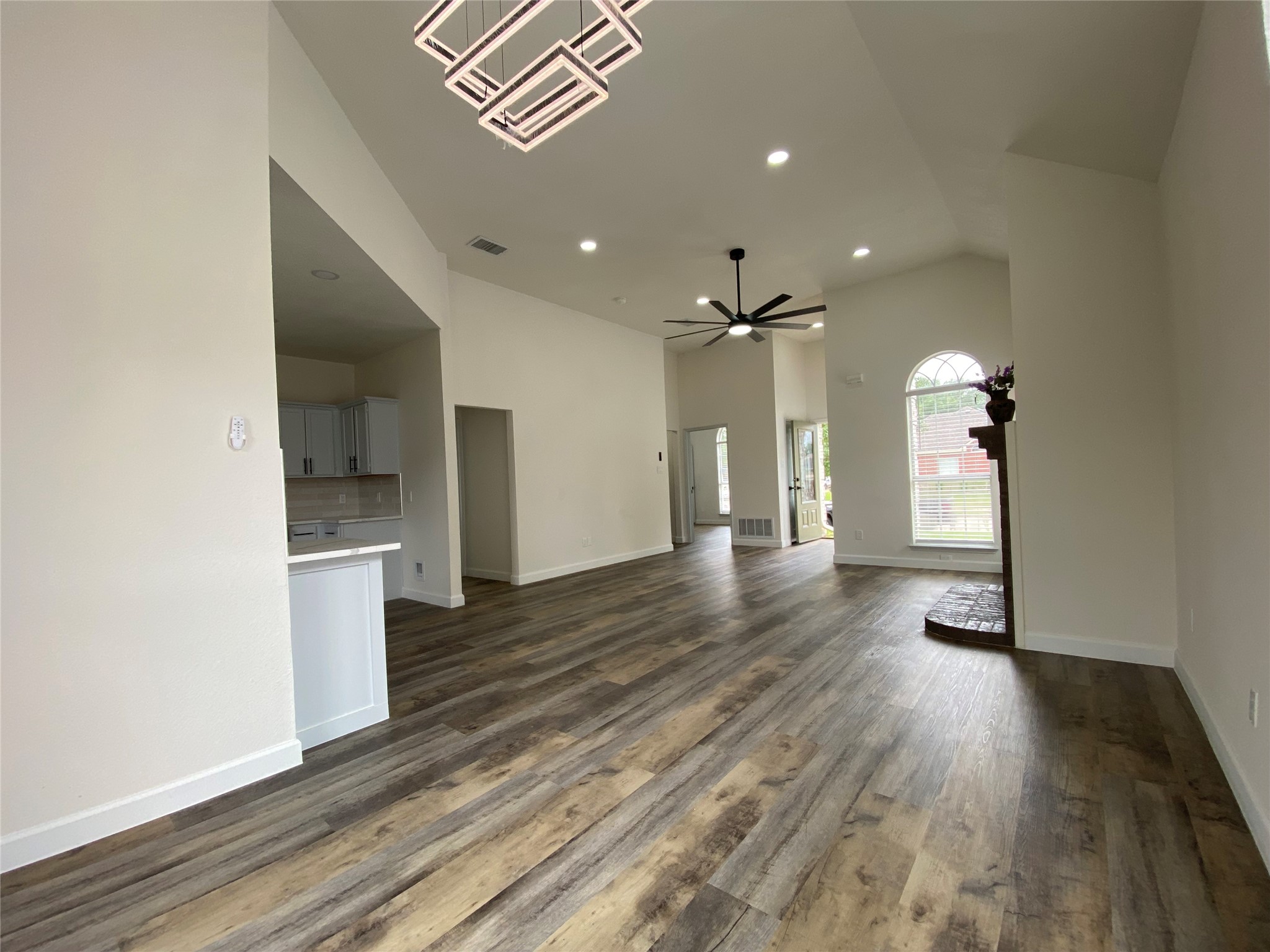 2800 Helen Lane Mesquite TX 75181