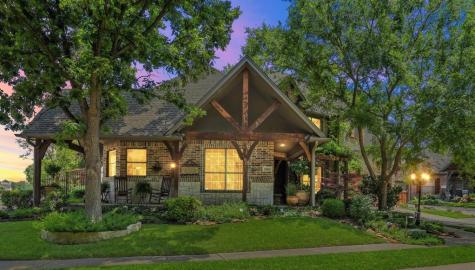 1812 Hyde Park Court Flower Mound TX 75028