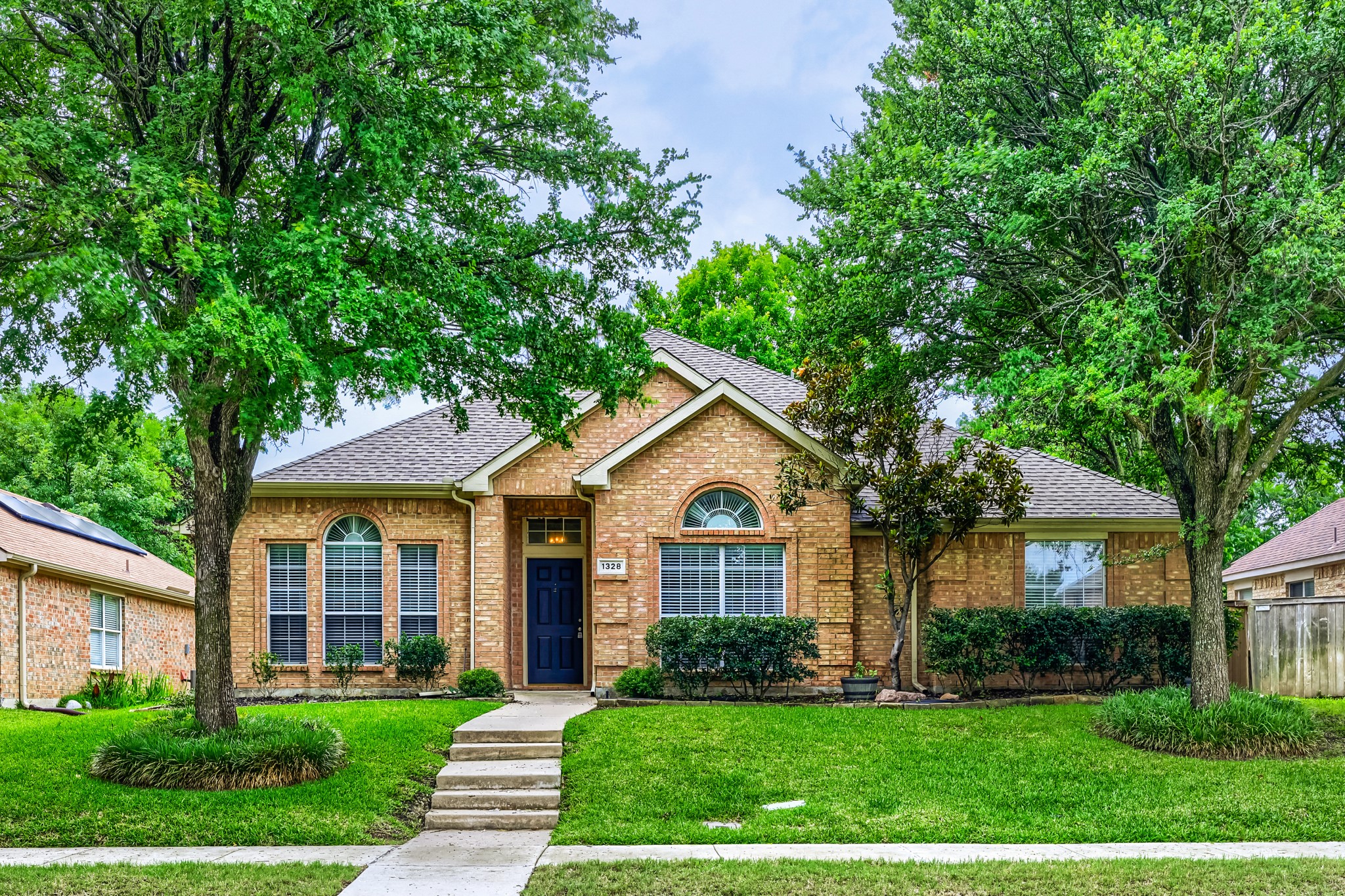 1328 Colby Drive Lewisville TX 75067