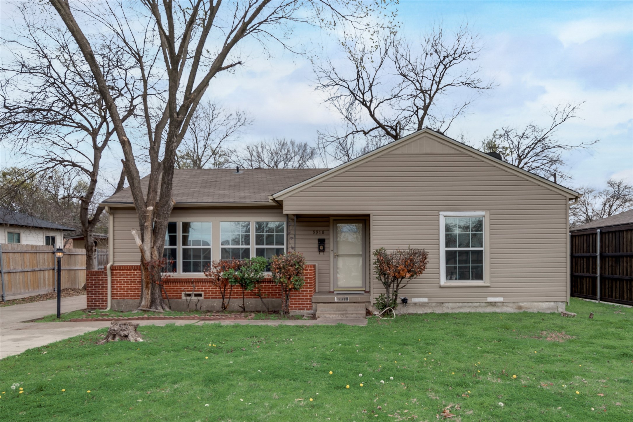 9918 Witham Street Dallas TX 75220