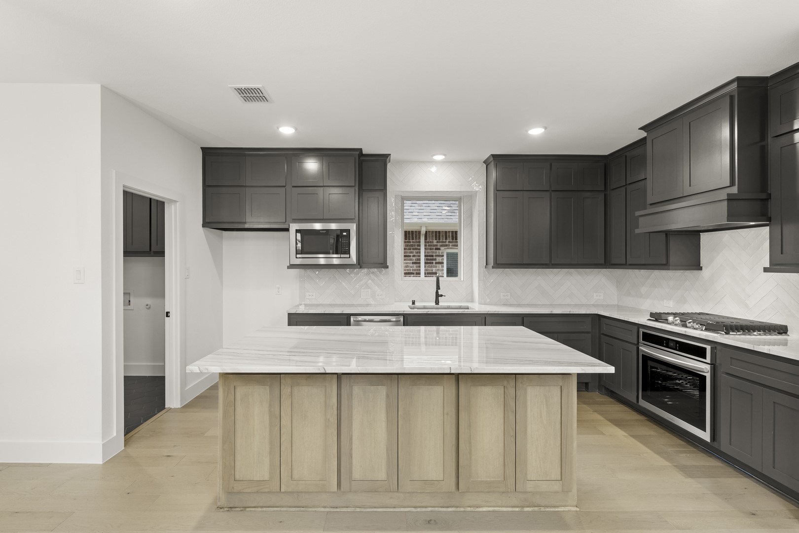 8137 Twin Creek Trail Rowlett TX 75089