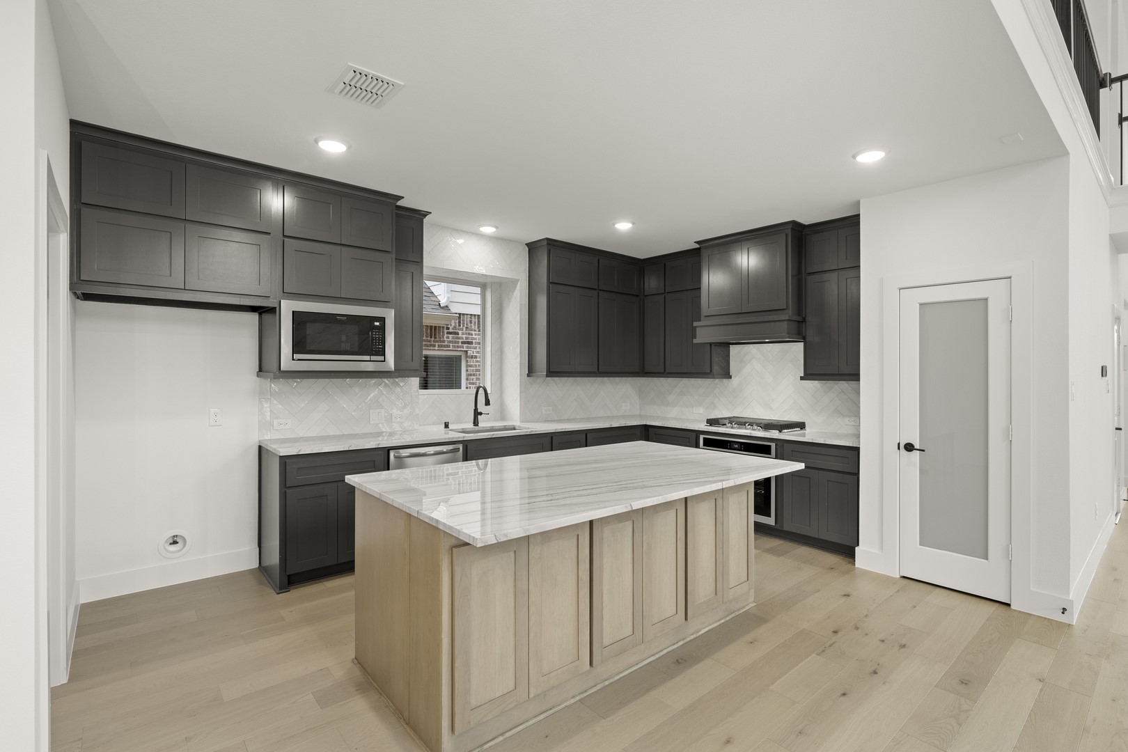 8137 Twin Creek Trail Rowlett TX 75089