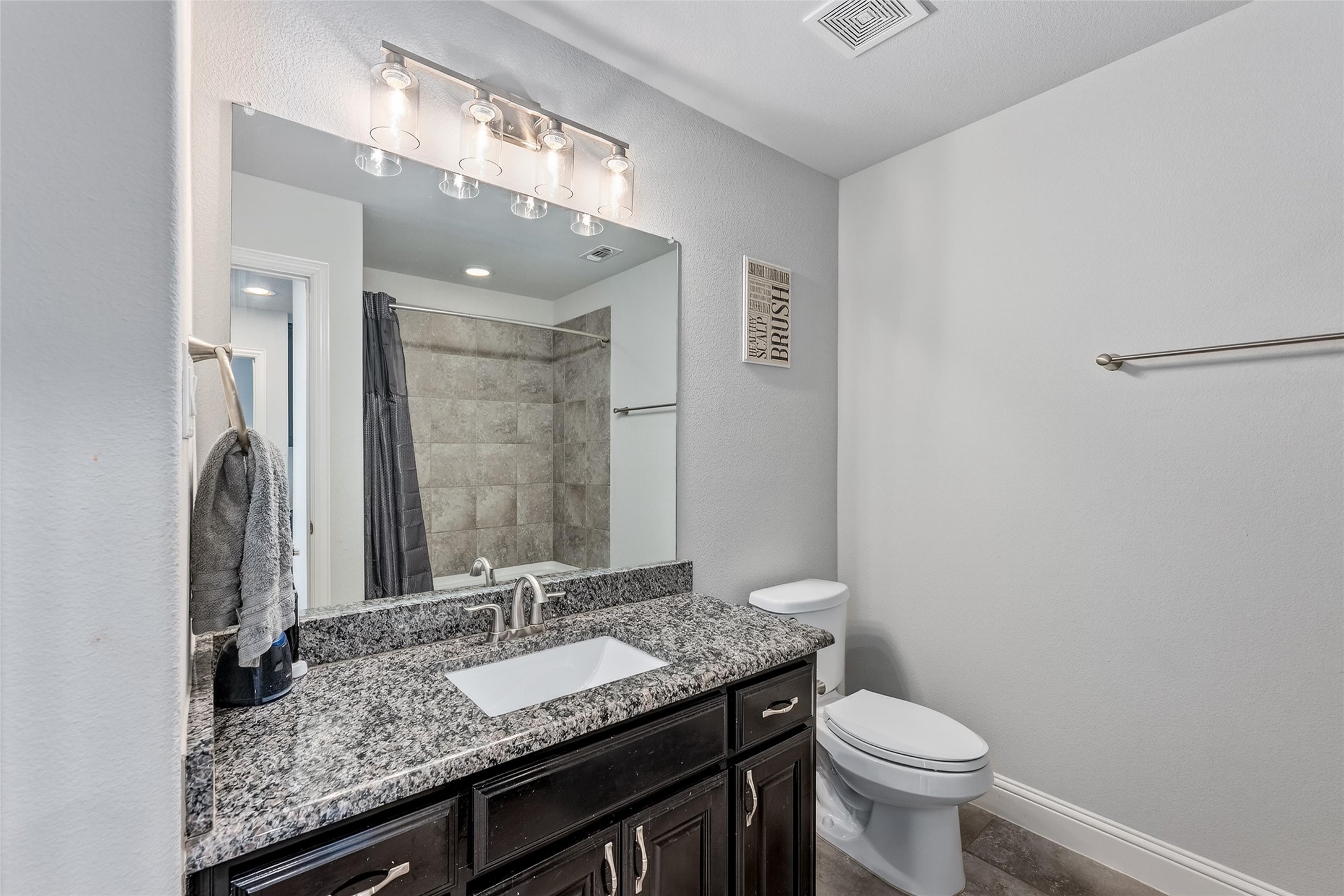 1505 Wolf Ridge Run Gunter TX 75058
