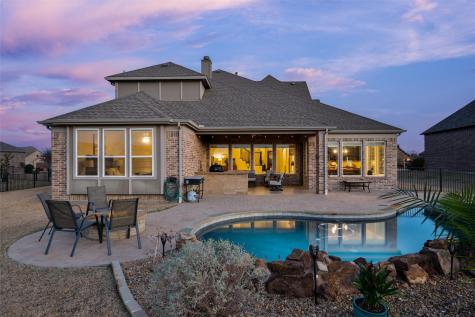1505 Wolf Ridge Run Gunter TX 75058