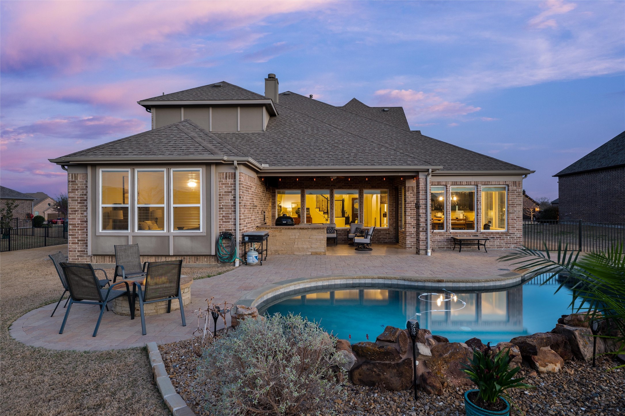 1505 Wolf Ridge Run Gunter TX 75058