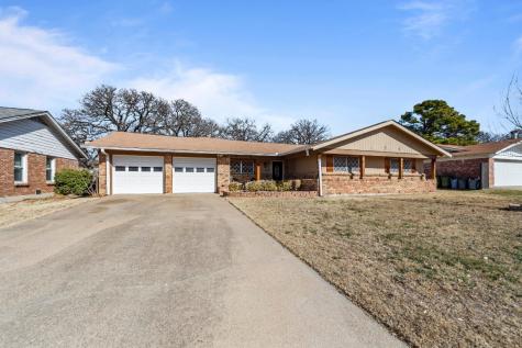 416 Fieldwood Terrace Hurst TX 76053