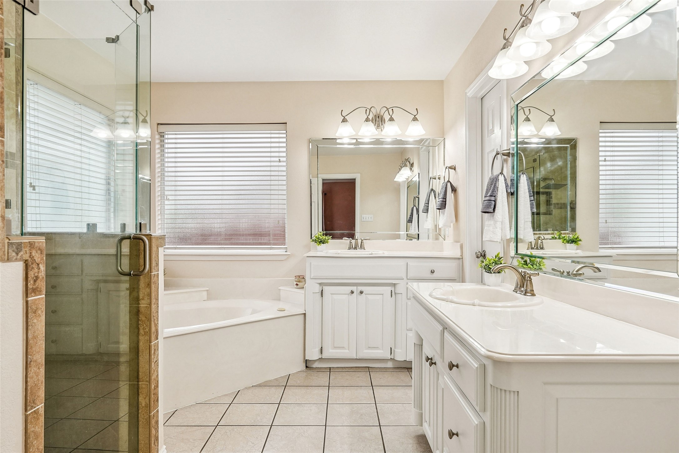 9208 Winslow Court North Richland Hills TX 76182