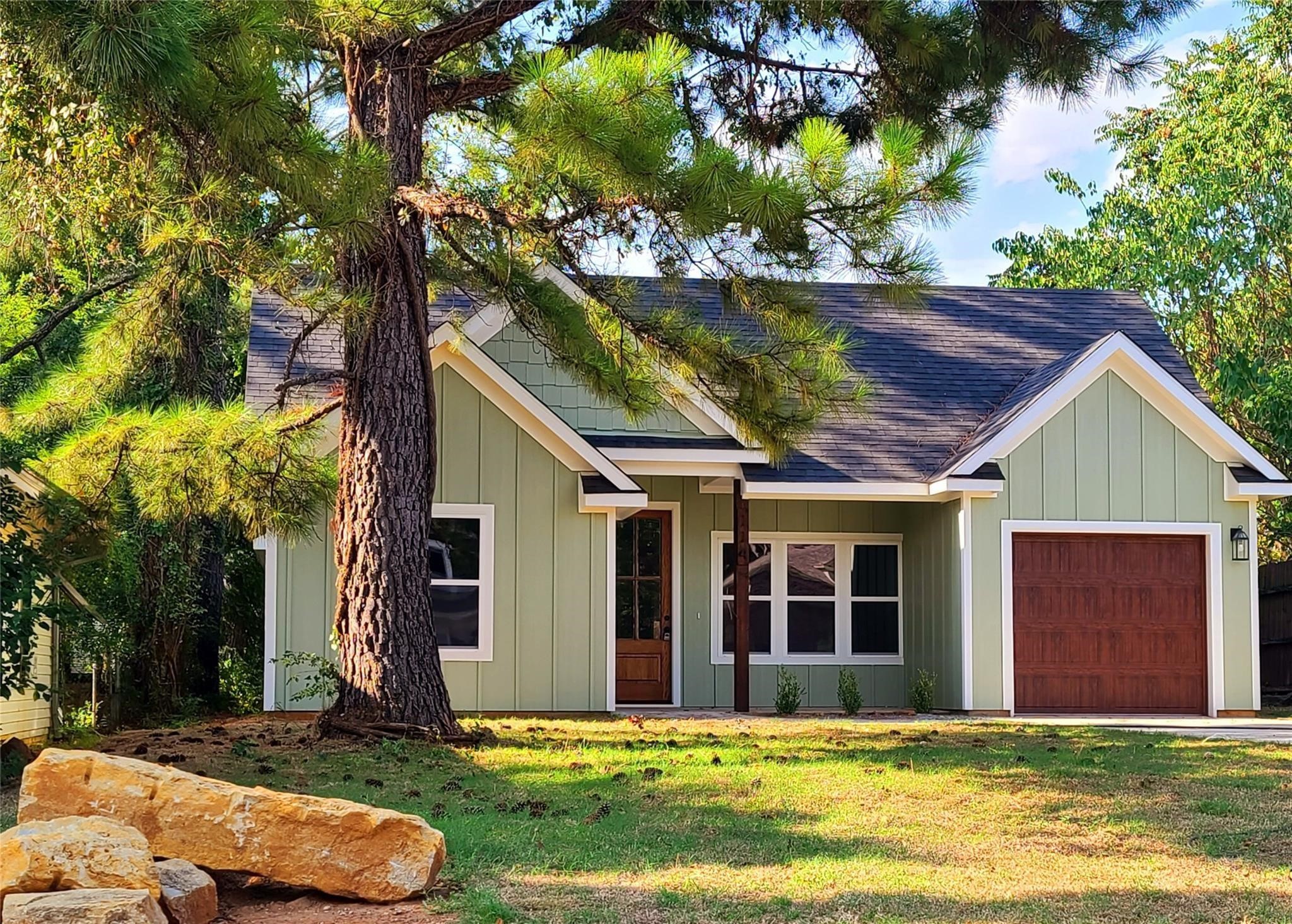 114 W Morton Street Denison TX 75021