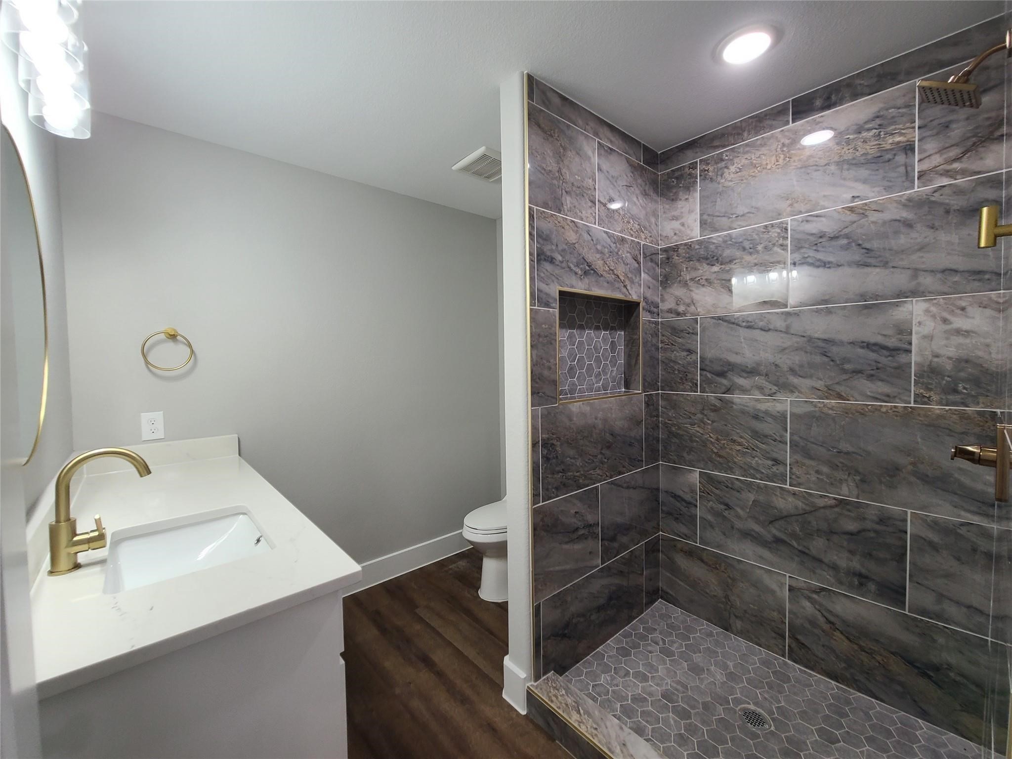 114 W Morton Street Denison TX 75021