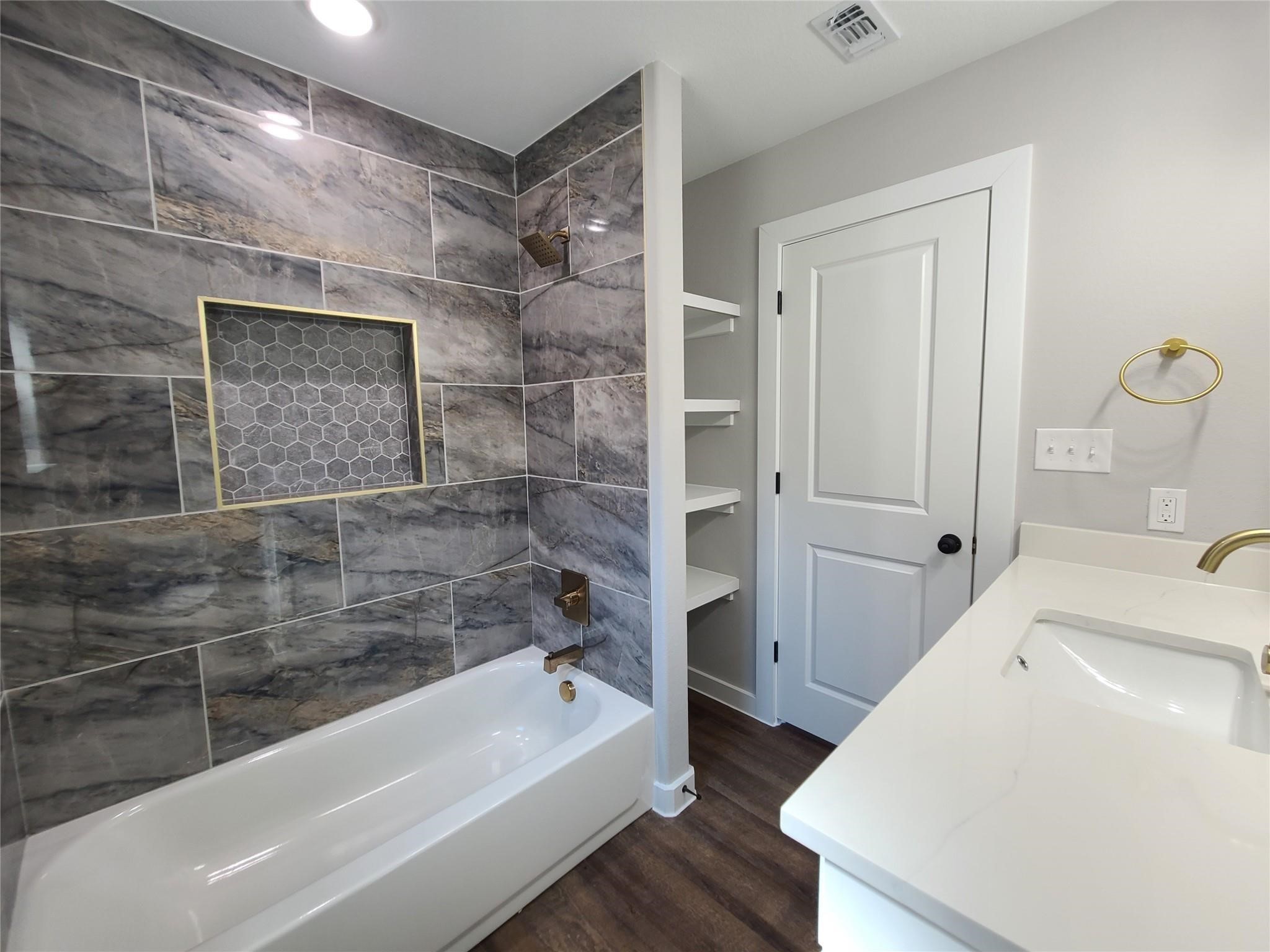 114 W Morton Street Denison TX 75021