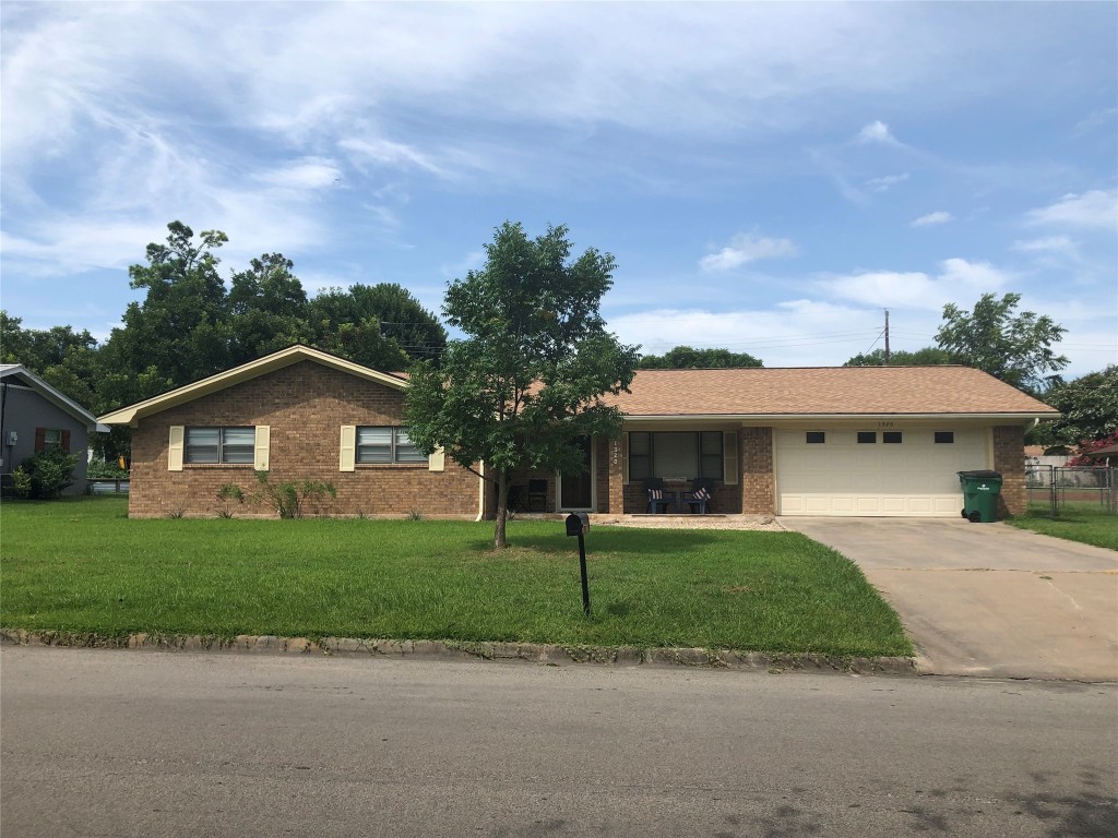 1320 N Lydia Street Stephenville TX 76401