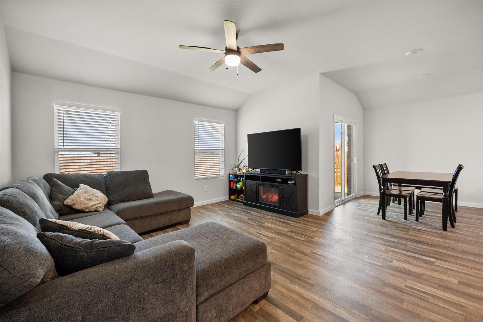909 Avagail Avenue Springtown TX 76082