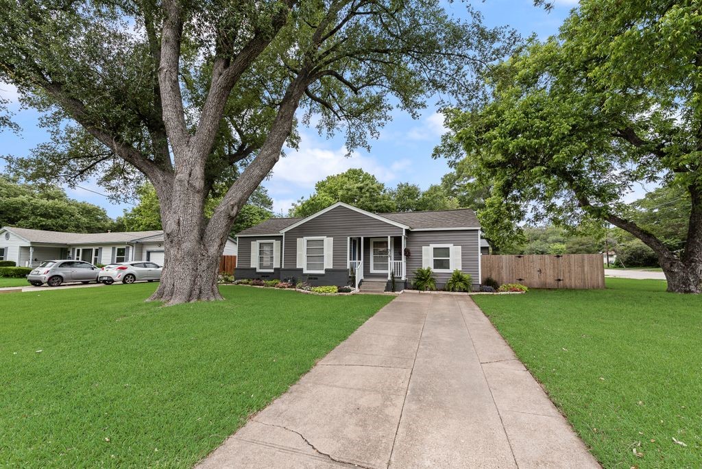 313 Grace Lane Terrell TX 75160