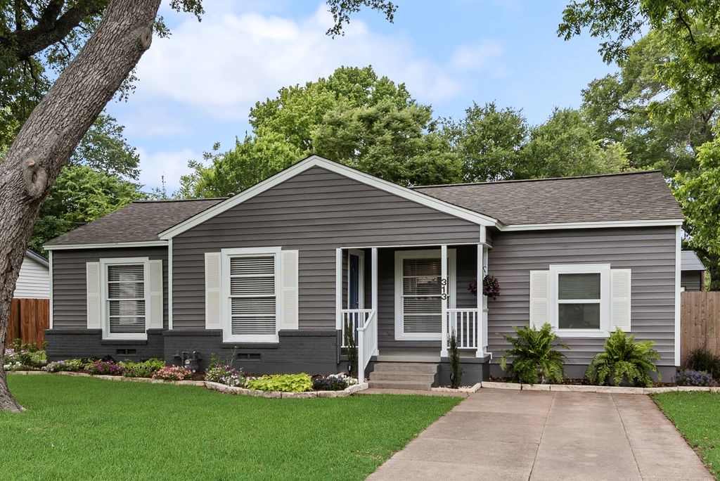 313 Grace Lane Terrell TX 75160