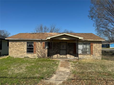 1118 E 13th Avenue Corsicana TX 75110