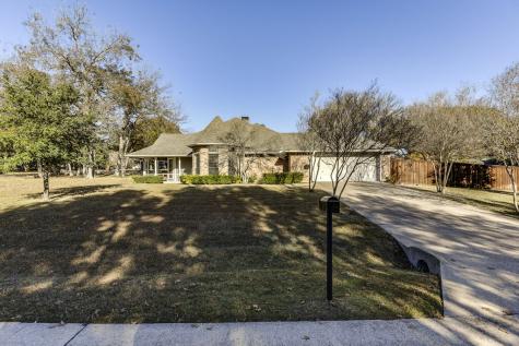 857 Clearwater Drive Midlothian TX 76065