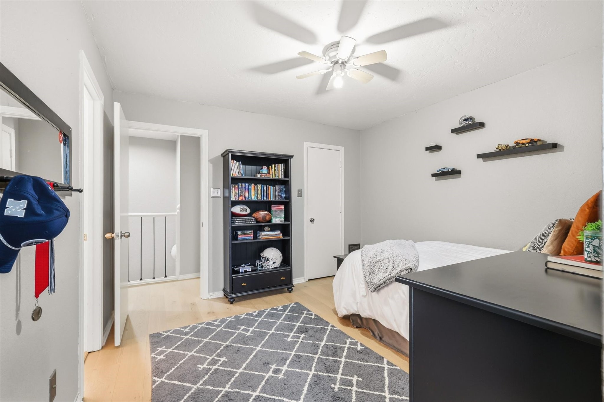 2410 Lone Oak Trail Garland TX 75044