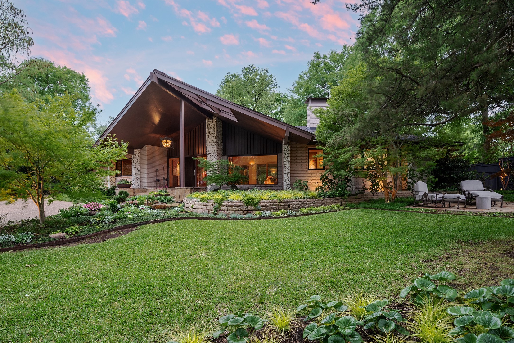 4651 Chapel Hill Road Dallas TX 75214