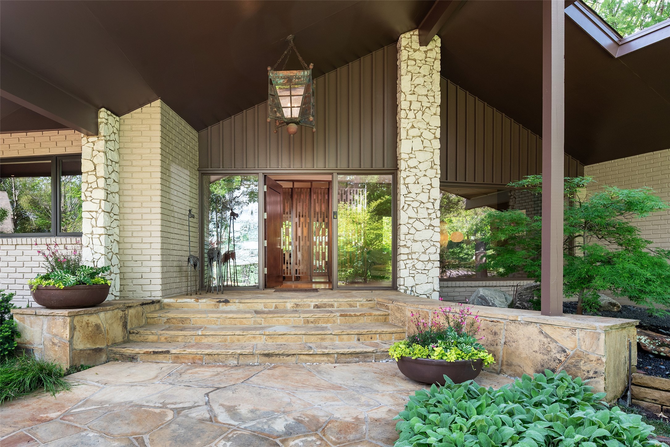 4651 Chapel Hill Road Dallas TX 75214
