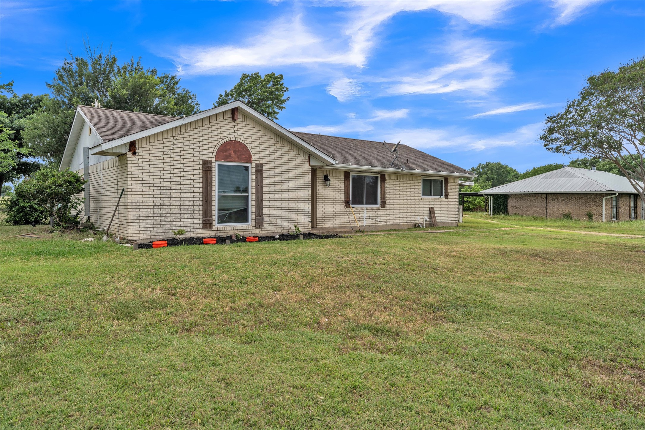 2432 Fm 55 Waxahachie TX 75165