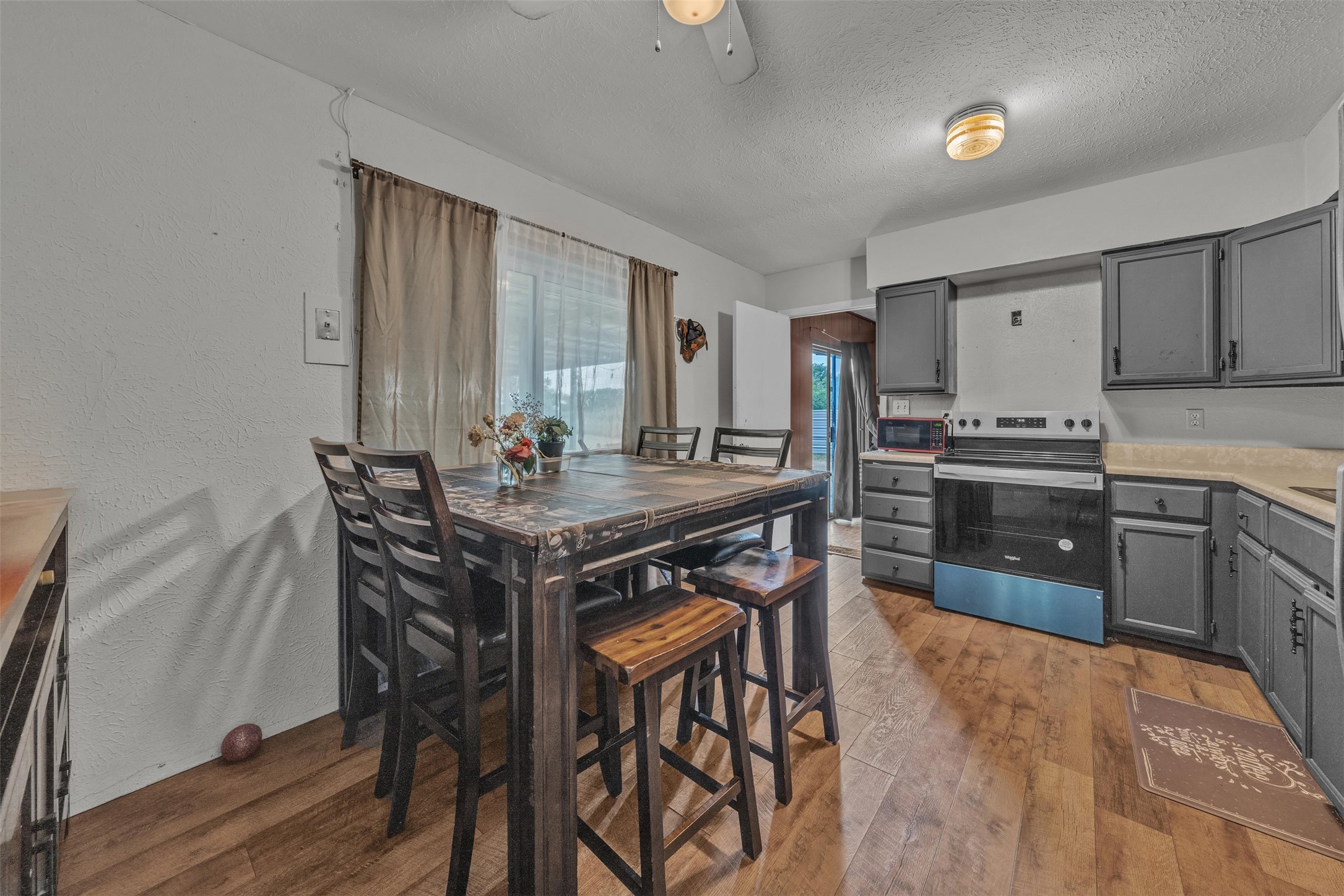 2432 Fm 55 Waxahachie TX 75165