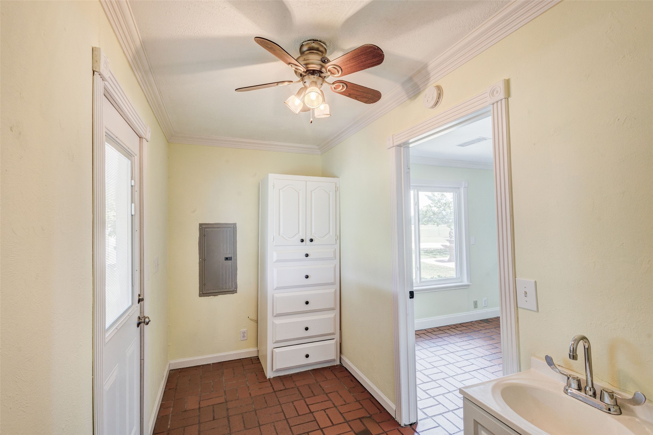 11054 County Road 2464 Poetry TX 75160