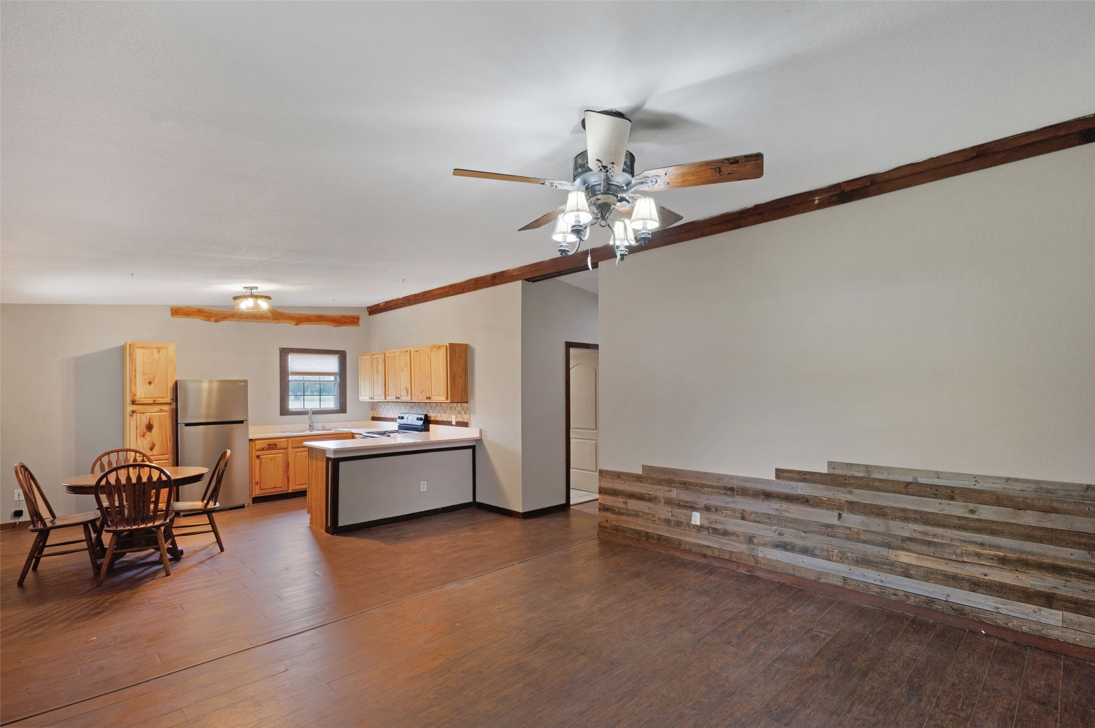 11054 County Road 2464 Poetry TX 75160