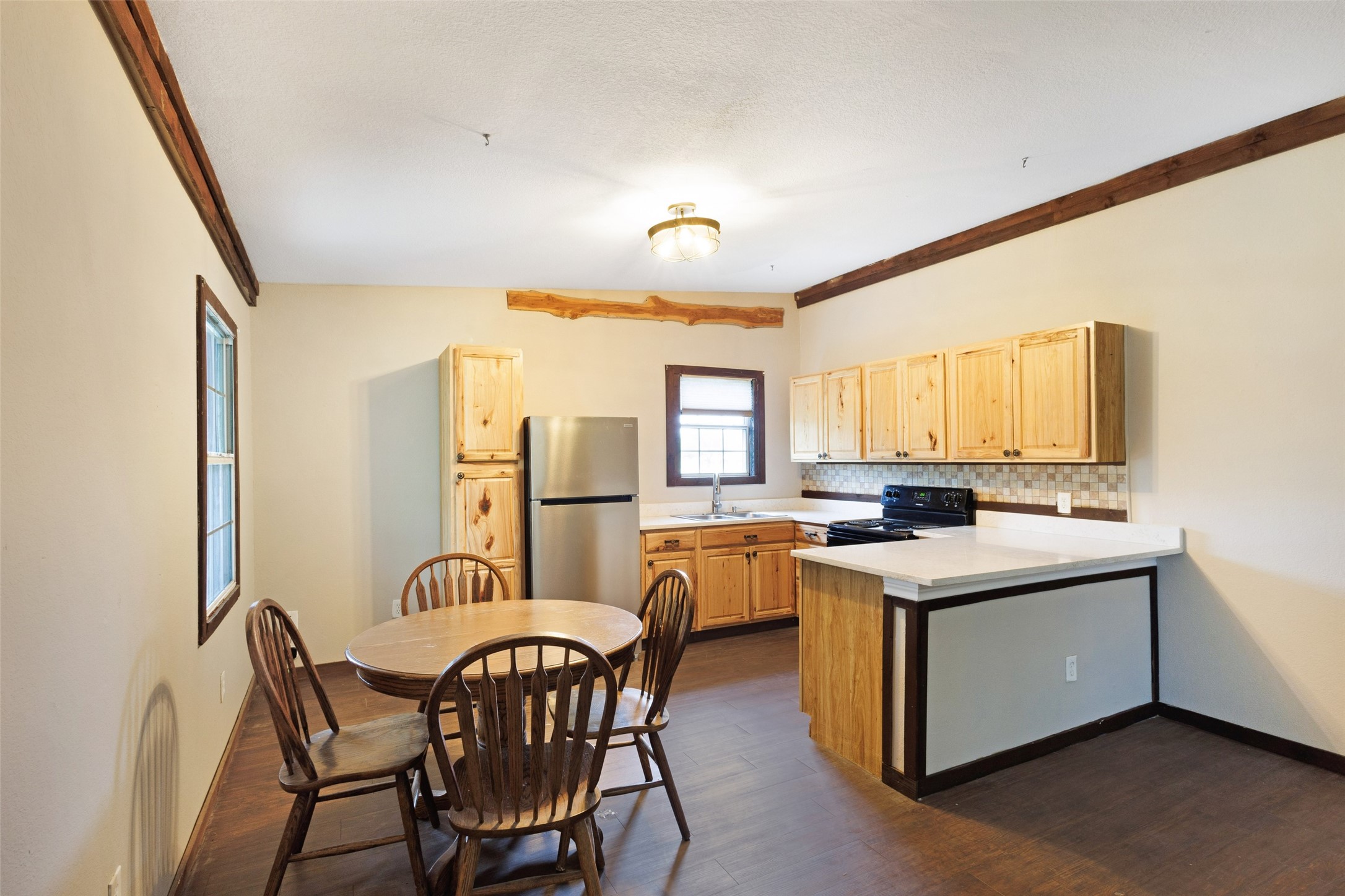 11054 County Road 2464 Poetry TX 75160