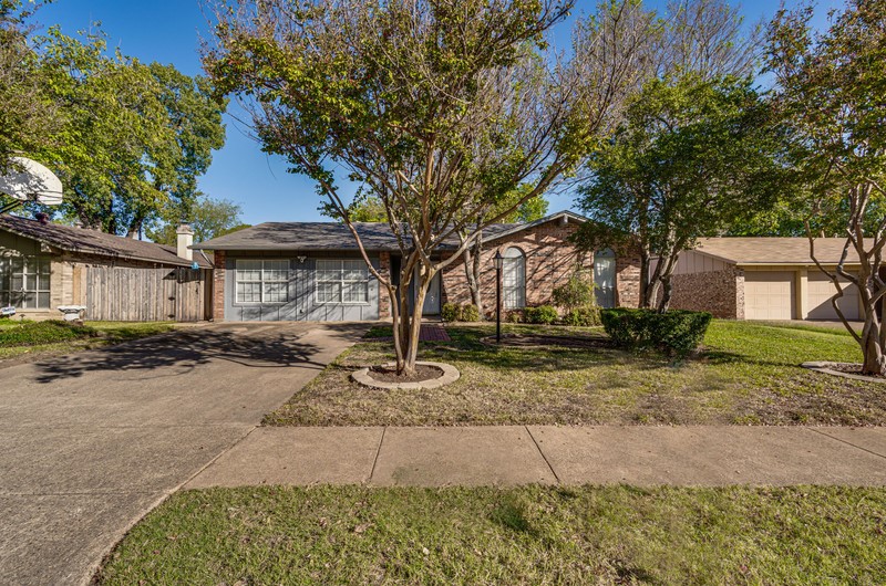 1925 Spanish Trail Irving TX 75060