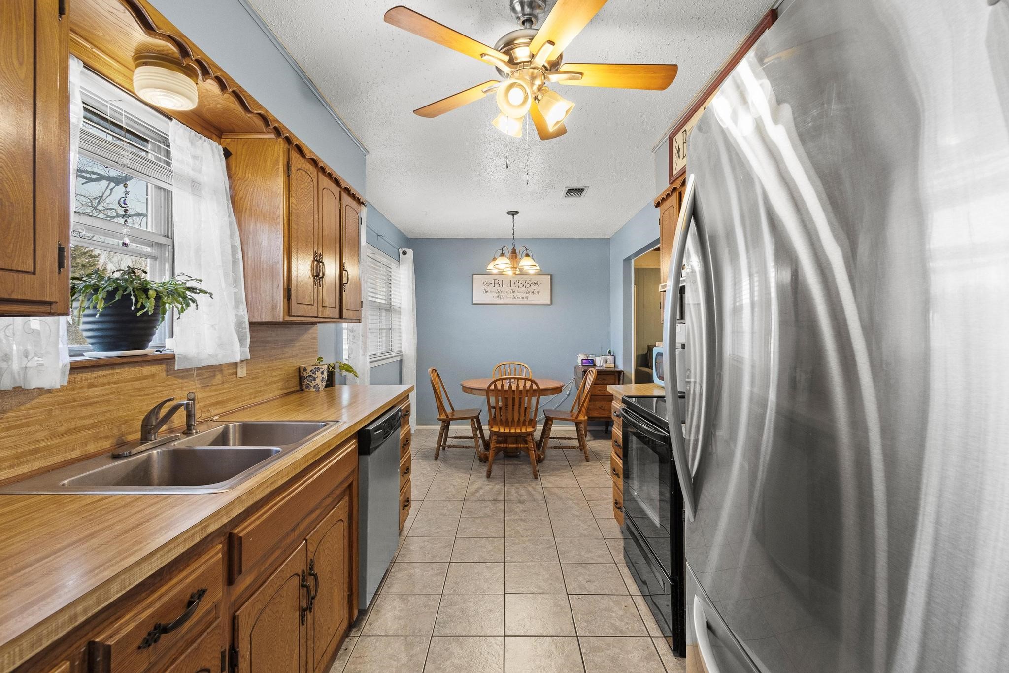 3013 Belle Avenue Denison TX 75020