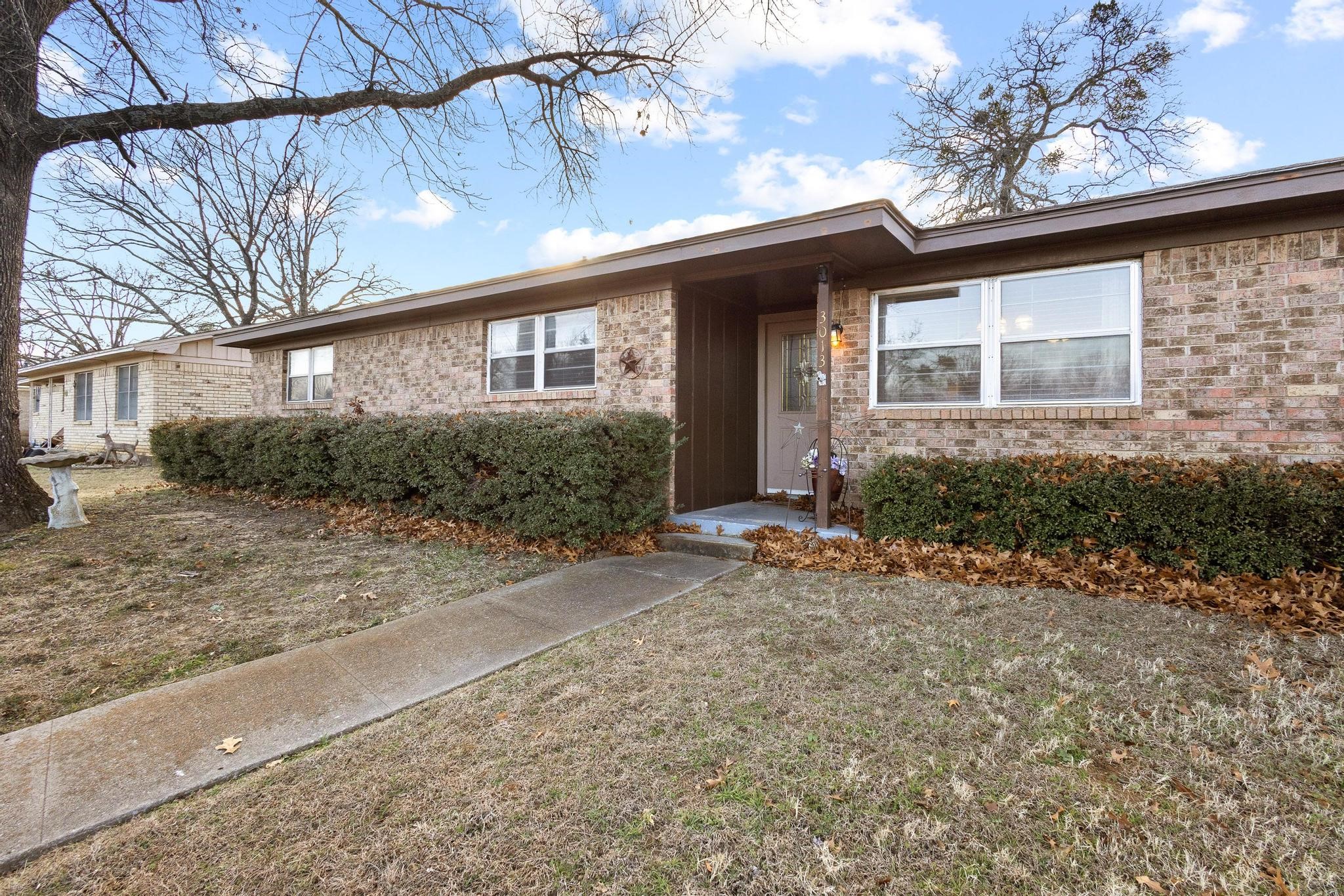 3013 Belle Avenue Denison TX 75020
