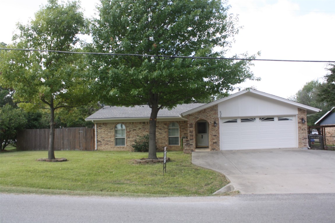 606 S Magnolia Street Aubrey TX 76227