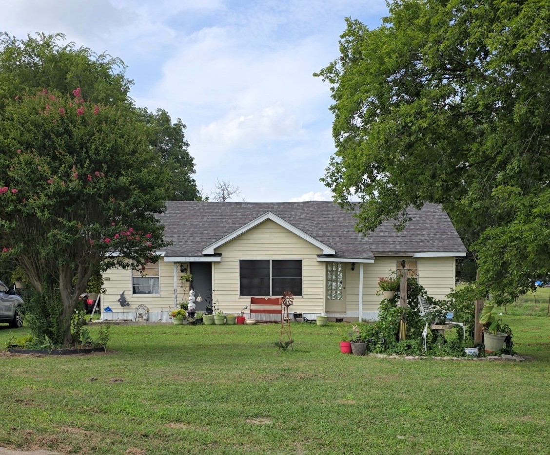 1464 Highway 164 W Groesbeck TX 76642
