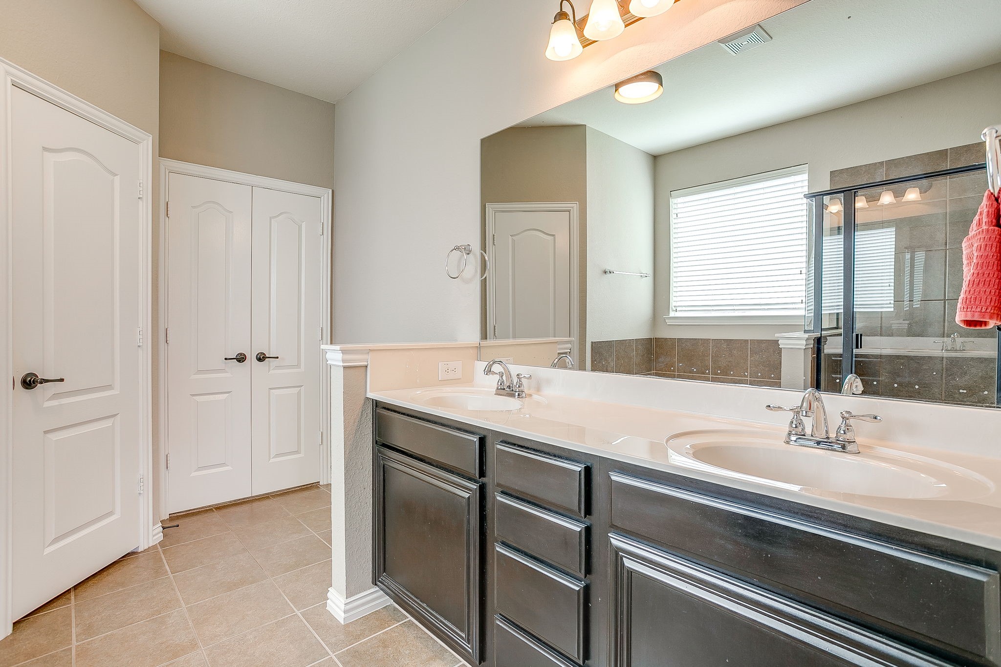 1537 Silverstone Drive Weatherford TX 76087