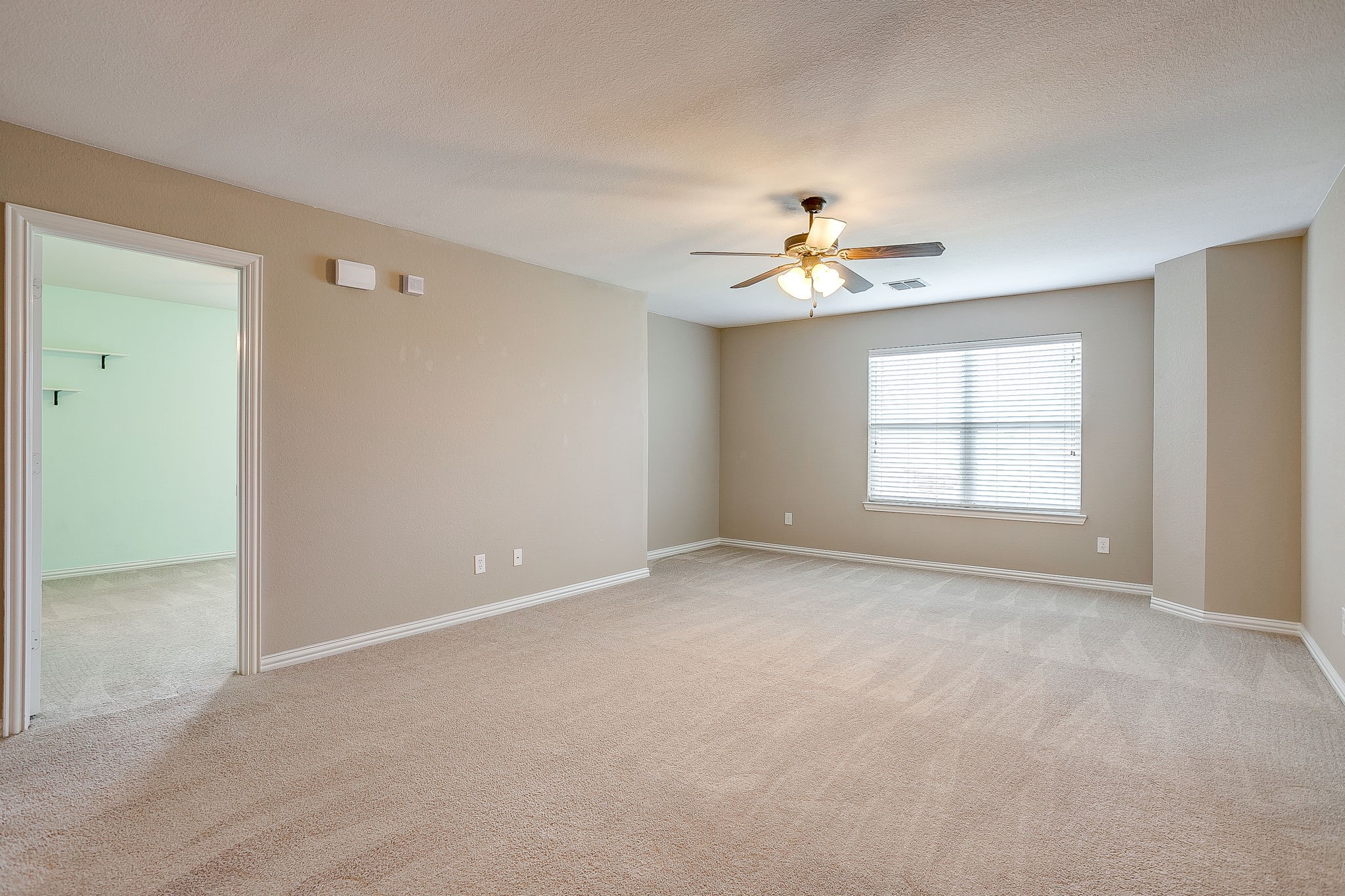 1537 Silverstone Drive Weatherford TX 76087