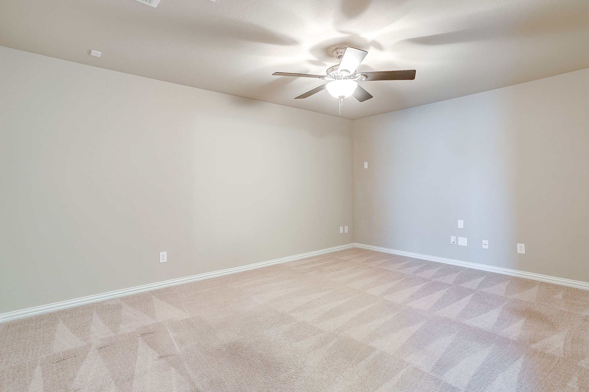 1537 Silverstone Drive Weatherford TX 76087