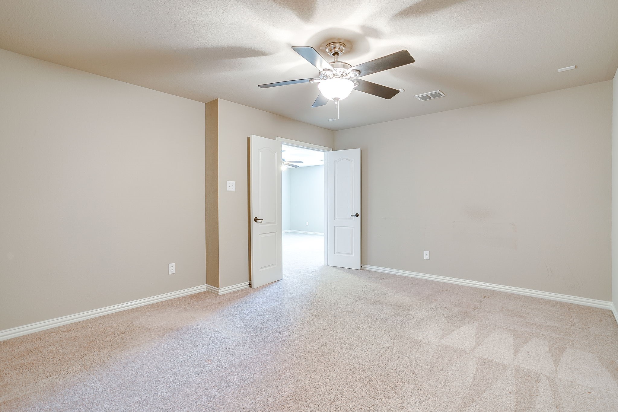 1537 Silverstone Drive Weatherford TX 76087