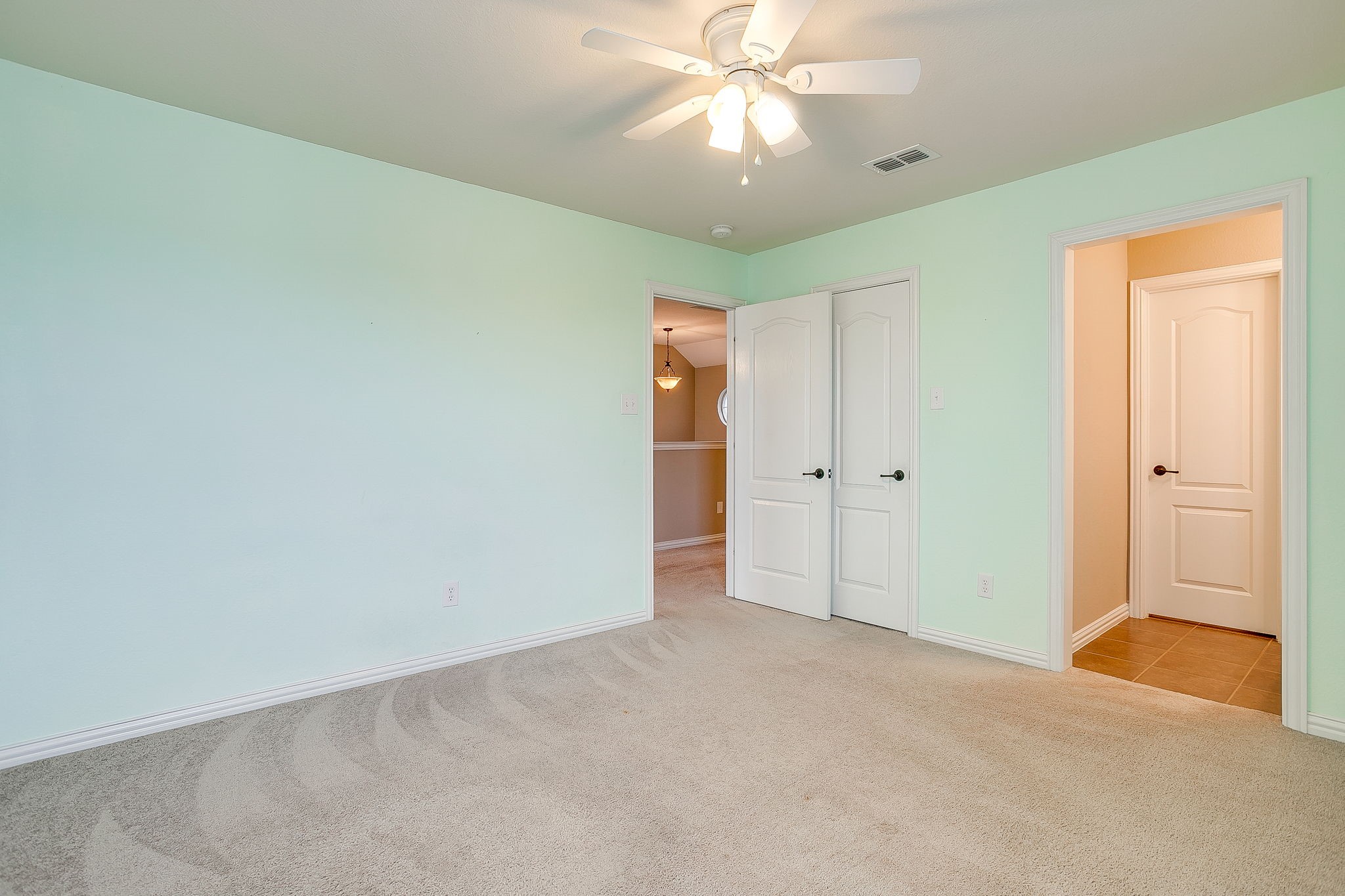 1537 Silverstone Drive Weatherford TX 76087