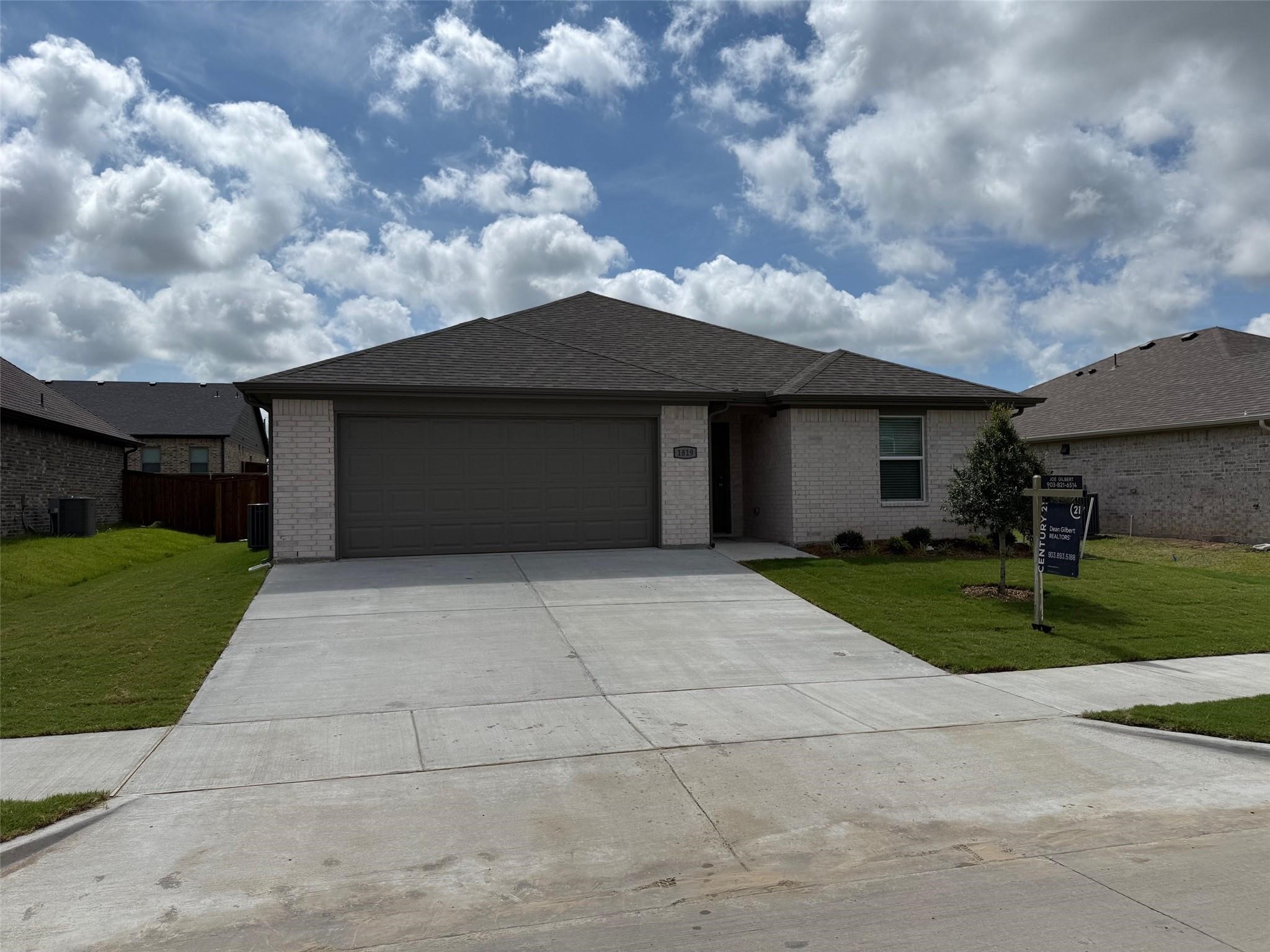 1819 Boxwood Drive Sherman TX 75092