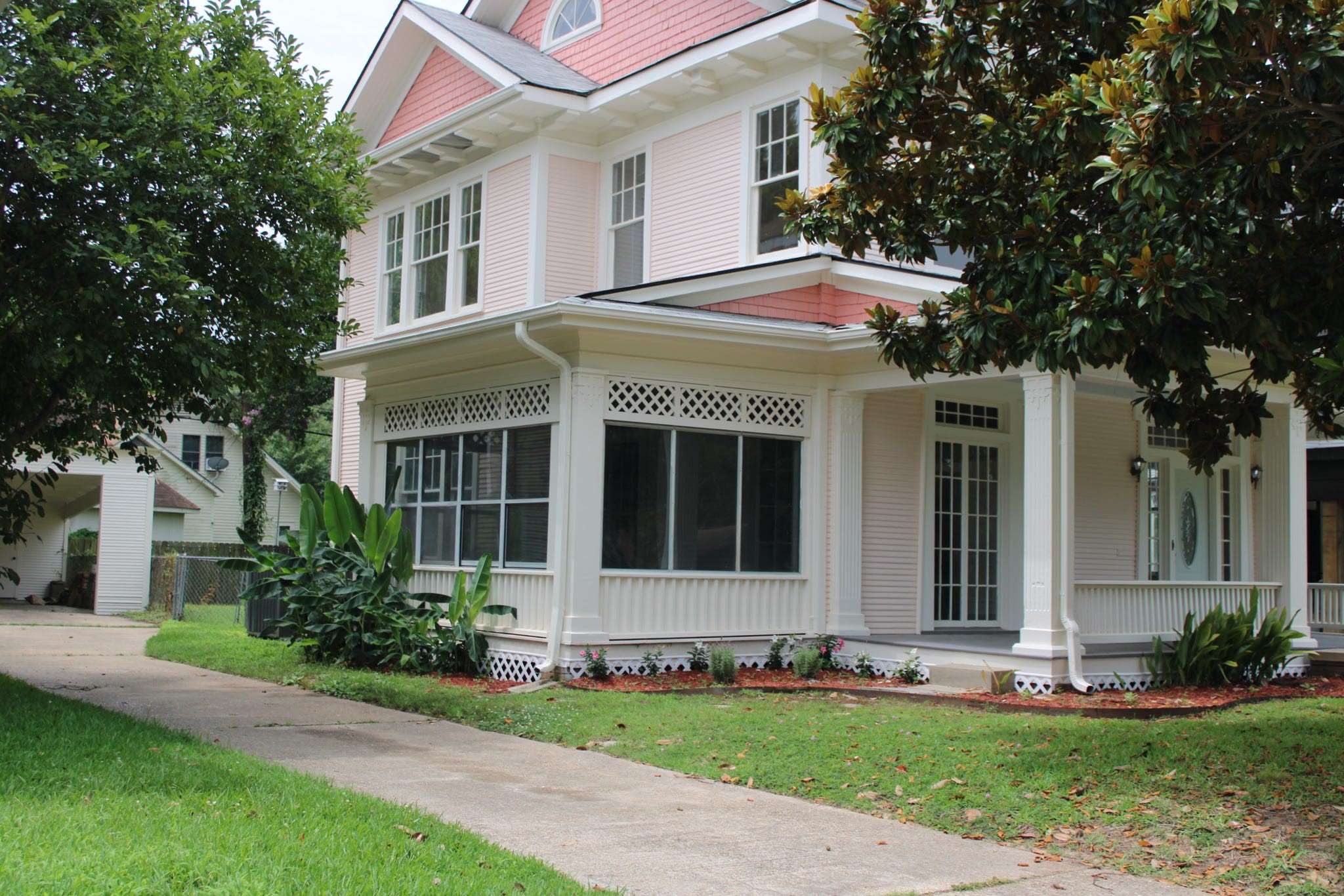 1115 Boulevard Street Shreveport LA 71104