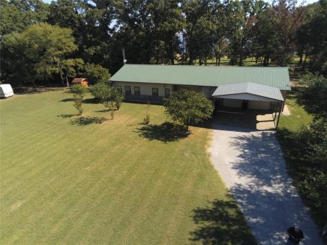 1370 Private Road 6395 Alba TX 75410