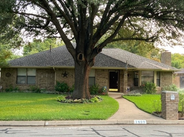 2409 Wimbledon Drive Arlington TX 76017