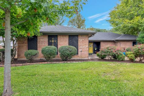 733 Highland Park Drive Hurst TX 76054
