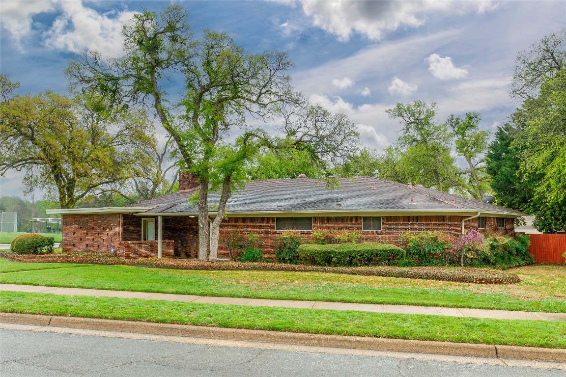 10944 Colbert Way Dallas TX 75218