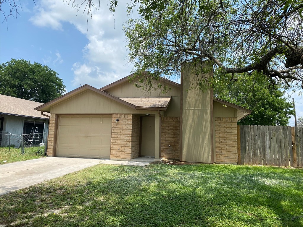 2215 Coach Drive Killeen TX 76543