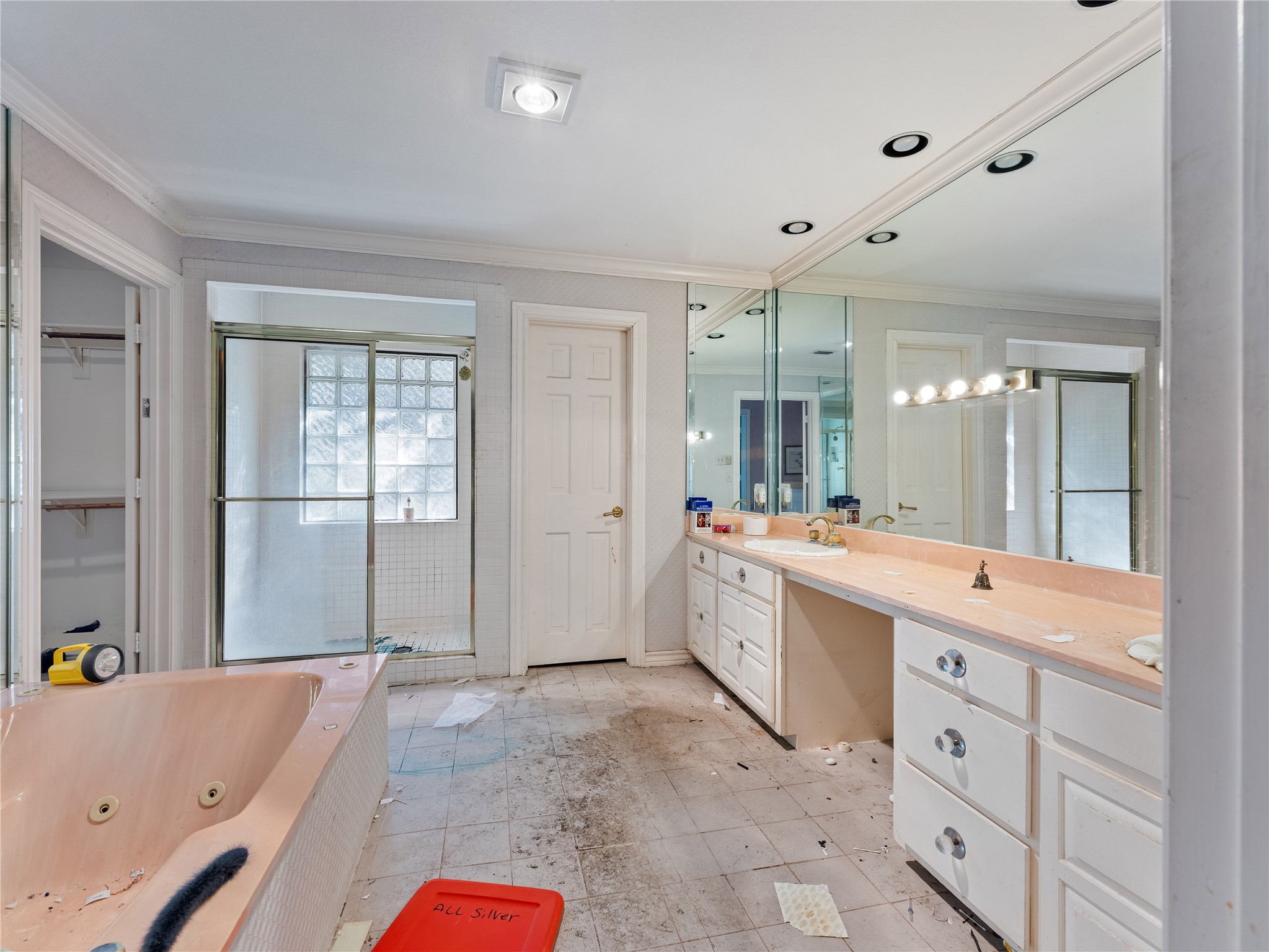 1809 Burton Hill Road Fort Worth TX 76107