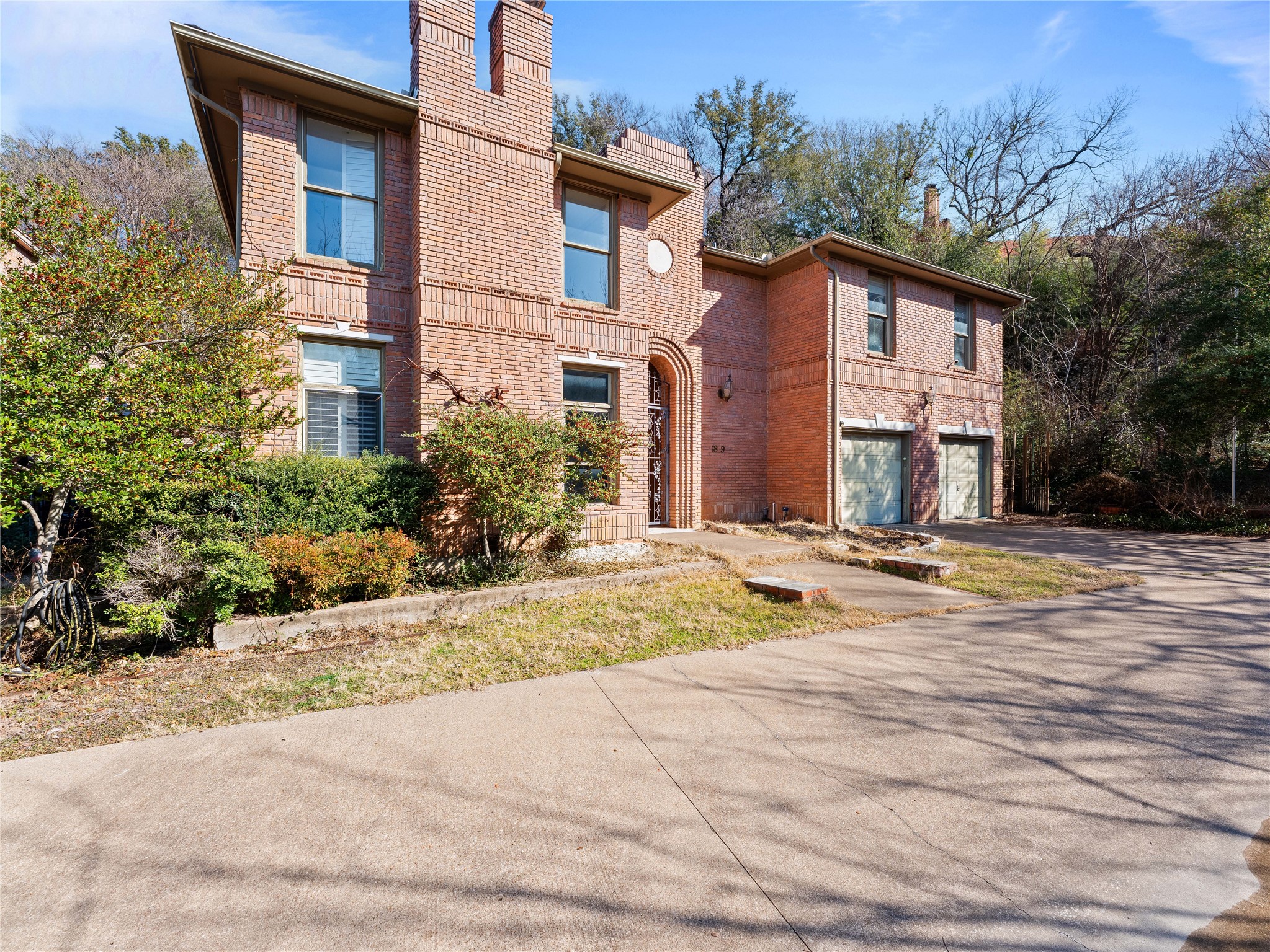 1809 Burton Hill Road Fort Worth TX 76107